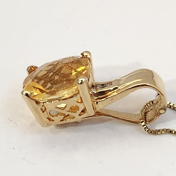 Kay Jewelers Jewelry - VTG Estate Older 14K Solid Gold Citrine & Diamond Open Bail Pendant & Chain